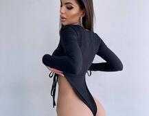 Трикотажне боді зі шнурівкою з боків, прикрашене стразами Прикраса пришита. Ручна робота. Трикотажне боді зі шнурівкою з боків, прикрашене стразами Прикраса пришита. Ручна робота. | PUSHKA SHOP