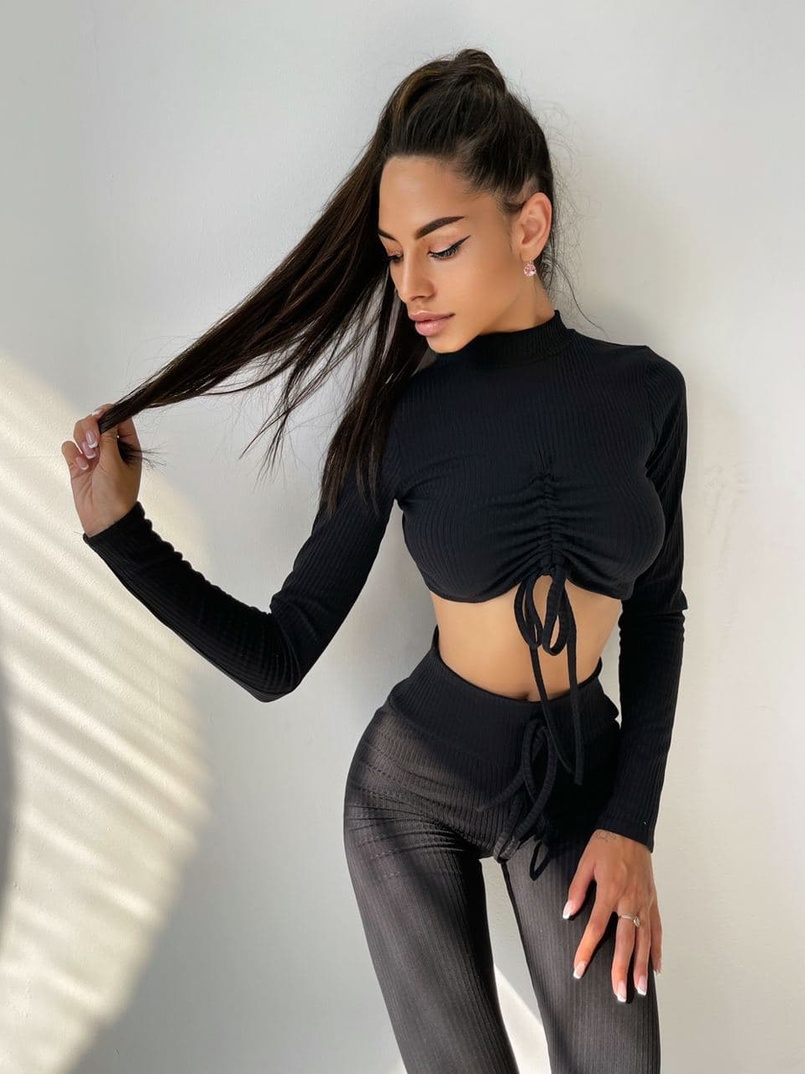 Трикотажный комплект: топ + леггинсы    | PUSHKA SHOP
