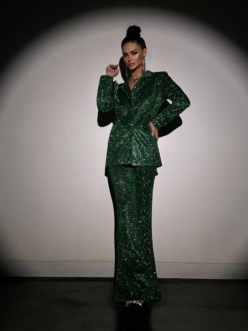 Костюм: піджак на підкладці, штани кльош+ топ з чашечками | PUSHKA SHOP