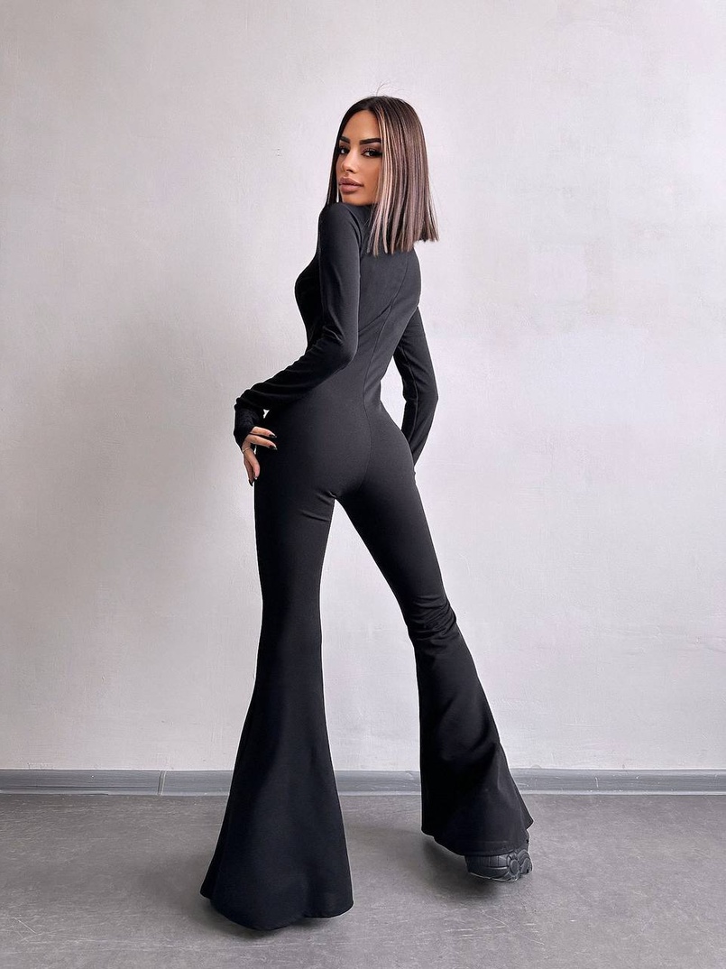 Комбінезон із брюками-кльош Комбінезон із брюками-кльош | PUSHKA SHOP