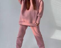 Тёплый комплект: худи + спортивные штаны Тёплый комплект: худи + спортивные штаны | PUSHKA SHOP