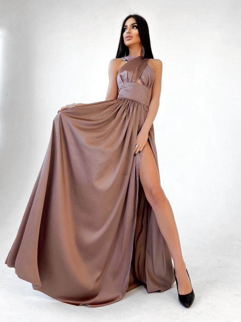 Платье макси с разрезом на юбке и верхом на завязках Платье макси с разрезом на юбке и верхом на завязках | PUSHKA SHOP