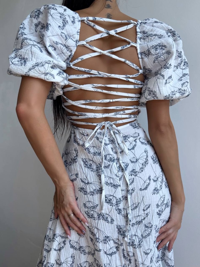 Сукня -міді зі шнурівкою на спинці та розрізом на ніжці з принтом Сукня -міді зі шнурівкою на спинці та розрізом на ніжці з принтом | PUSHKA SHOP