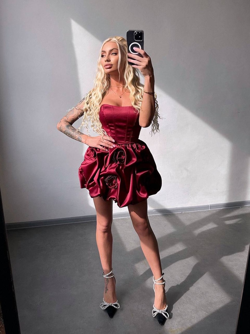 Комплект: корсет з + спідниця декорована трояндами Комплект: корсет з + спідниця декорована трояндами | PUSHKA SHOP