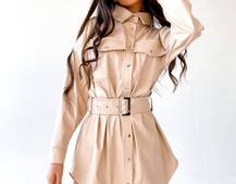 Кожаное платье-рубашка на кнопках с широким поясом Кожаное платье-рубашка на кнопках с широким поясом | PUSHKA SHOP