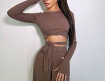 Трикотажный комплект: юбка  миди с разрезом + топ с завязками на талии  | PUSHKA SHOP