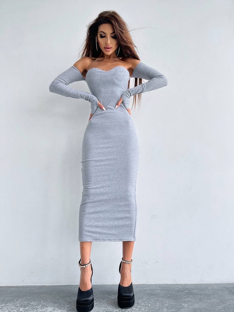 Облягаюча сукня міді з чашками з ефектом push up Облягаюча сукня міді з чашками з ефектом push up | PUSHKA SHOP