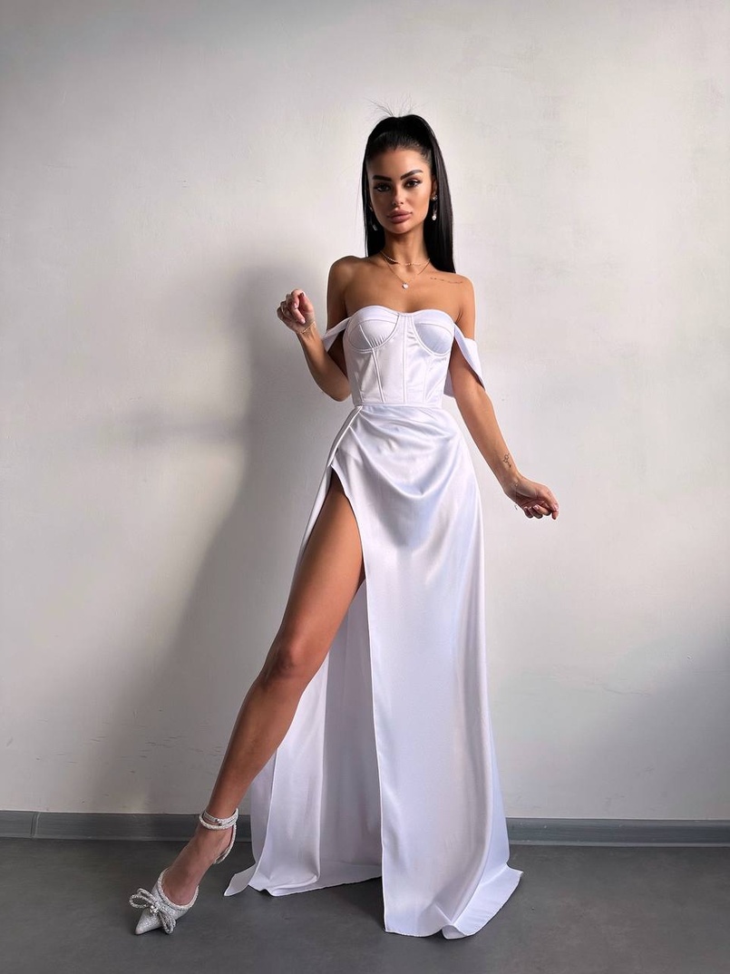 Атласний комплект: корсет бюстʼє + спідниця максі Атласний комплект: корсет бюстʼє + спідниця максі | PUSHKA SHOP