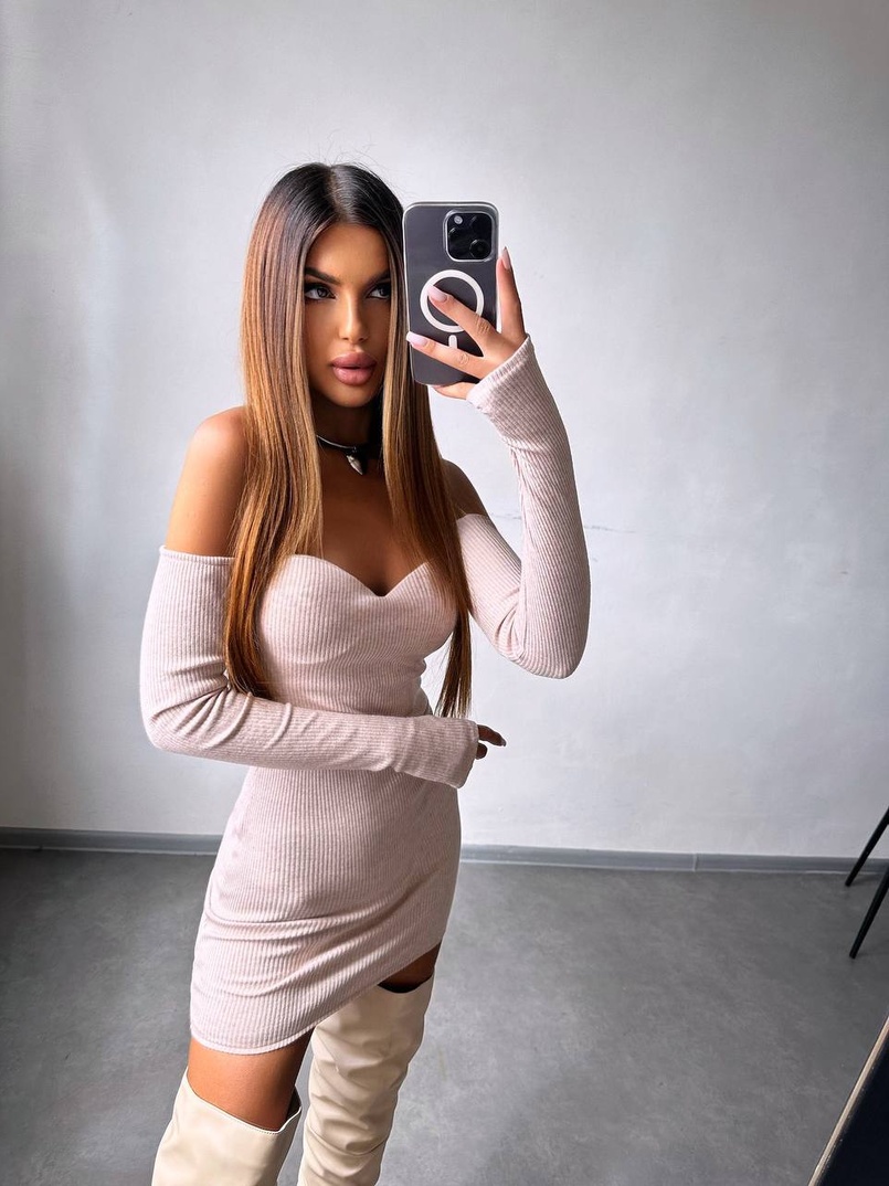 Трикотажна сукня міні з чашечками  | PUSHKA SHOP