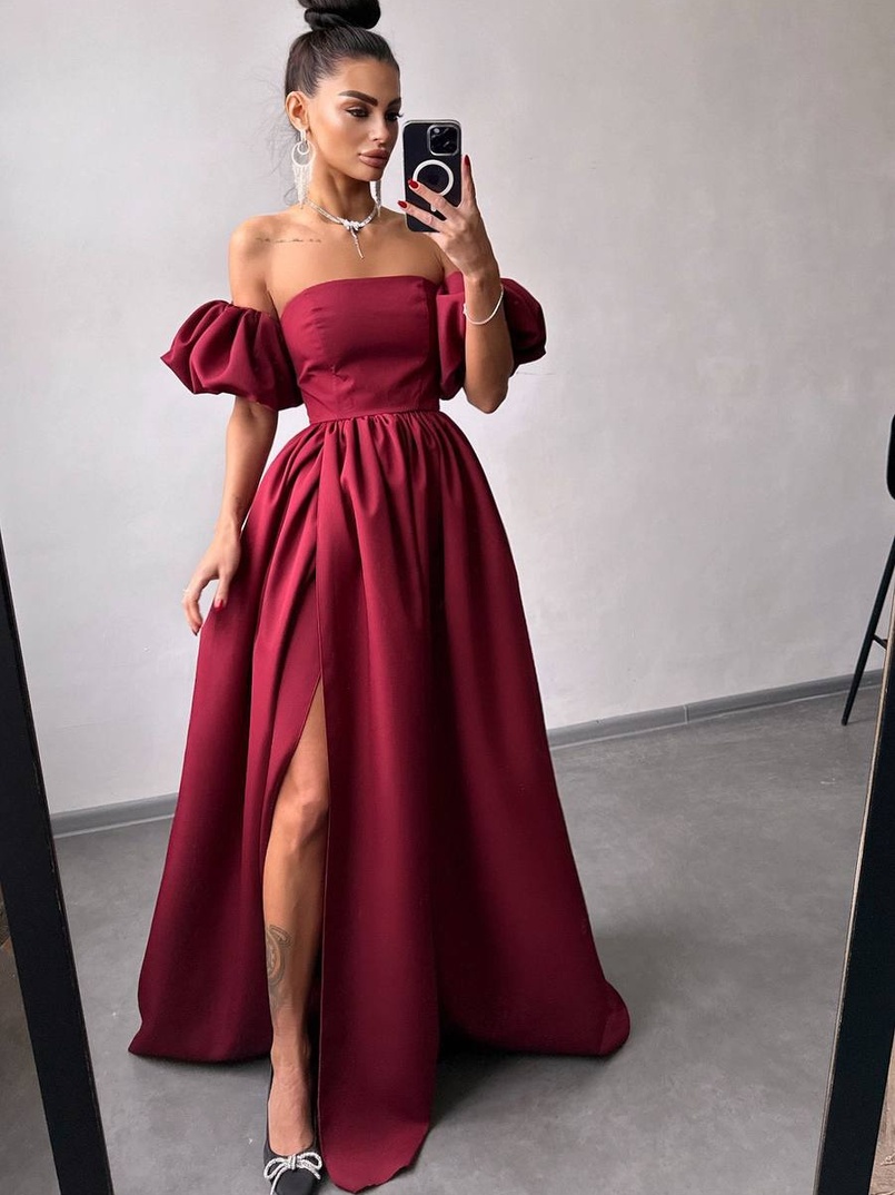 Сукня максі  з розрізом на спідниці та об’ємними рукавами  | PUSHKA SHOP