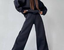 Тёплый костюм с расклешенными брюками Тёплый костюм с расклешенными брюками | PUSHKA SHOP