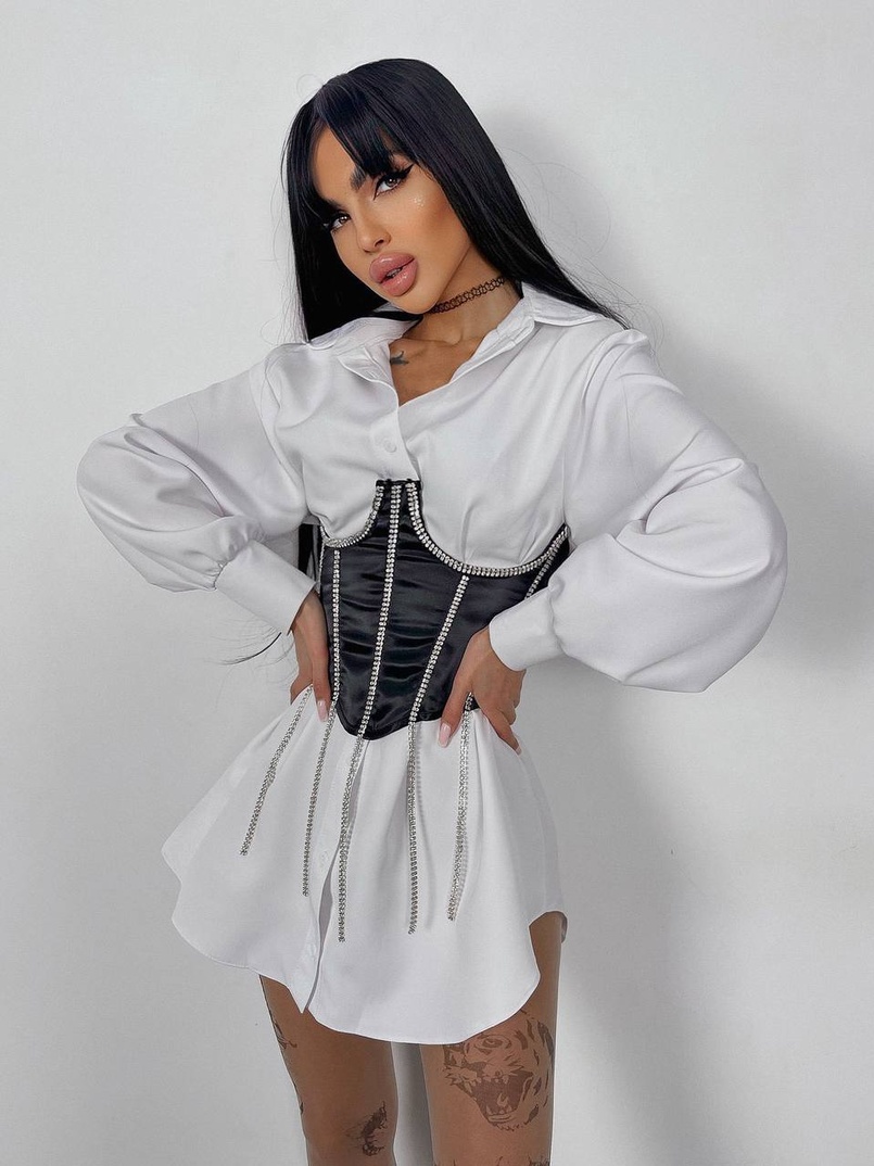 Приталена сорочка + корсет декорований стразами Ручна робота Приталена сорочка + корсет декорований стразами Ручна робота | PUSHKA SHOP