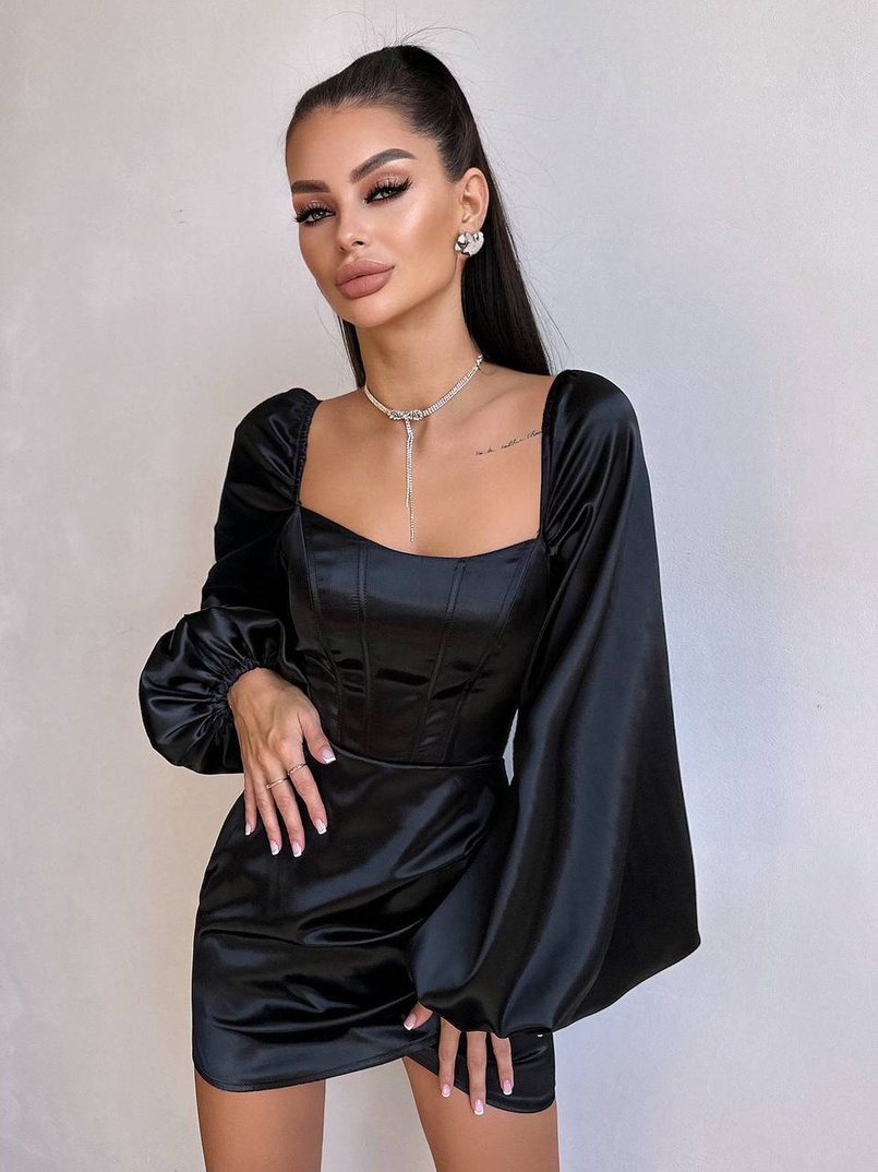 Атласний комплект: корсет + спідниця з драпіруванням Атласний комплект: корсет + спідниця з драпіруванням | PUSHKA SHOP