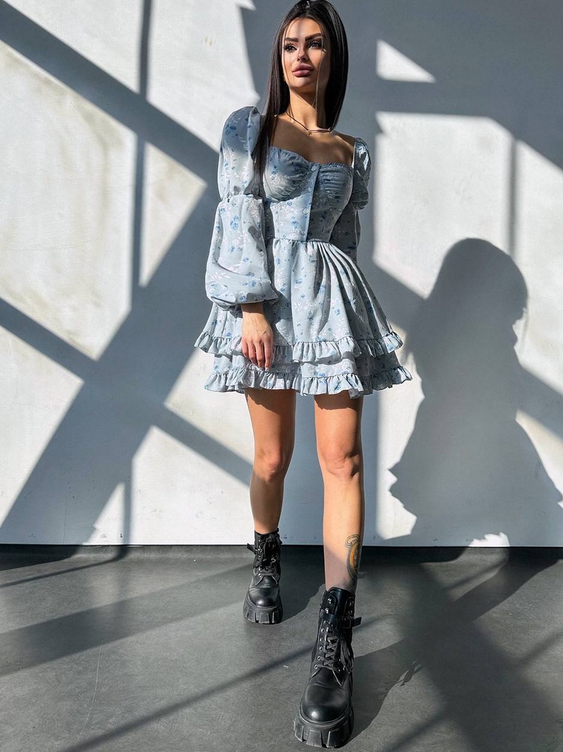 Лялькова сукня з пишною спідницею та корсетним верхом з ніжним квітковим принтом  Лялькова сукня з пишною спідницею та корсетним верхом з ніжним квітковим принтом  | PUSHKA SHOP