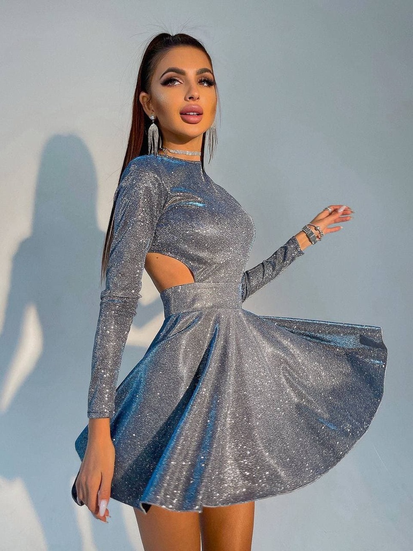 Блискуча сукня міні з відкритою спиною Блискуча сукня міні з відкритою спиною | PUSHKA SHOP