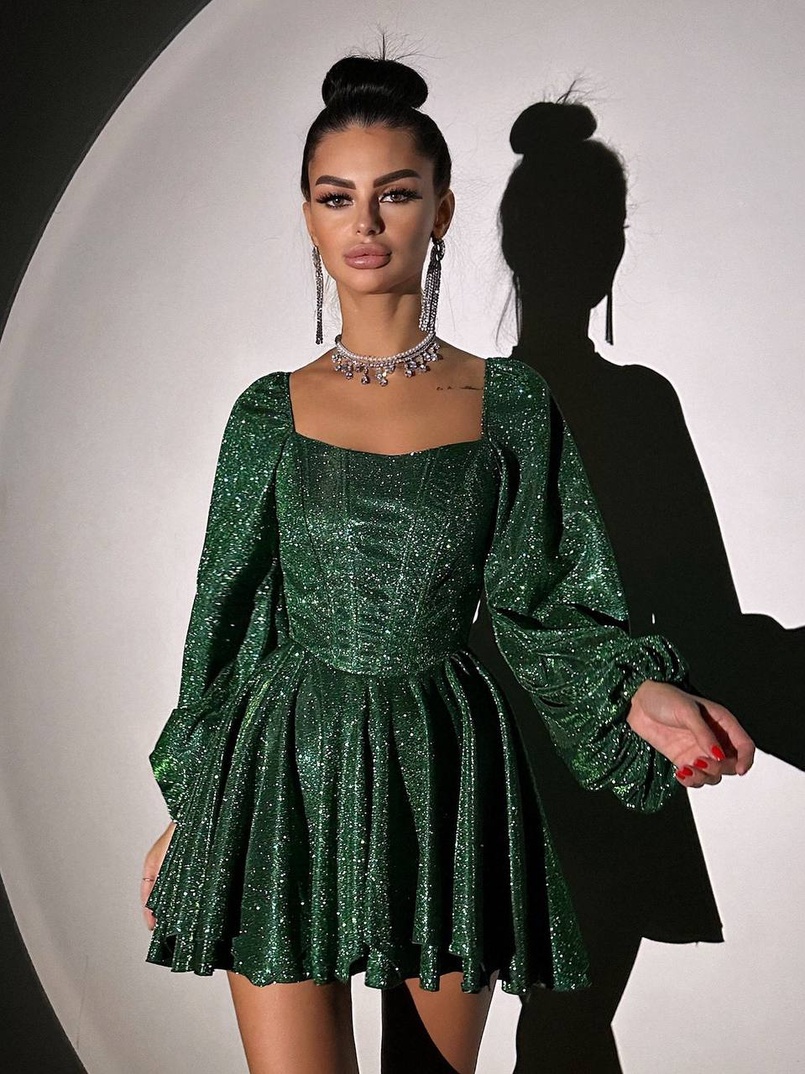 Сяюча корсетна сукня з пишною подвійною спідницею та об‘ємними рукавами | PUSHKA SHOP