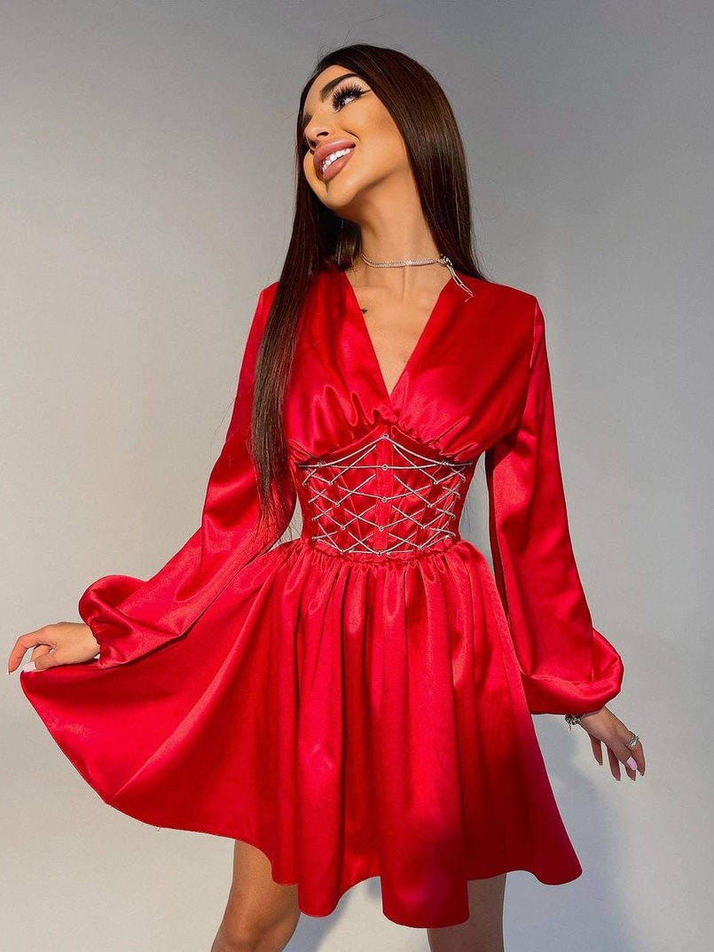 Корсетное платье с пышной юбкой | PUSHKA SHOP