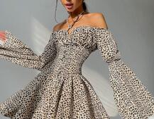 Комплект: платье с расклешенными рукавами + корсет  Комплект: платье с расклешенными рукавами + корсет  | PUSHKA SHOP