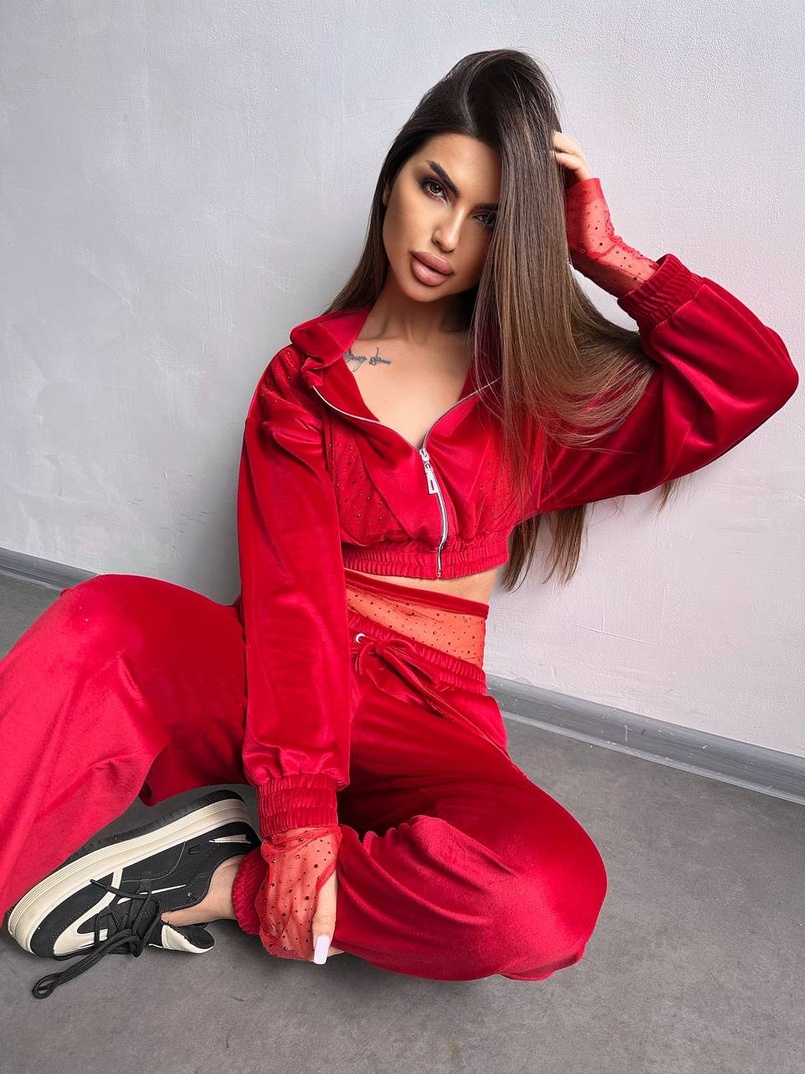 Велюровий комплект декорований стразами( бомбер+ рукавички+ штани + трусики) | PUSHKA SHOP