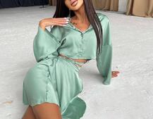 Шелковый комплект: укорочённая рубашка + юбка с запахом Шелковый комплект: укорочённая рубашка + юбка с запахом | PUSHKA SHOP