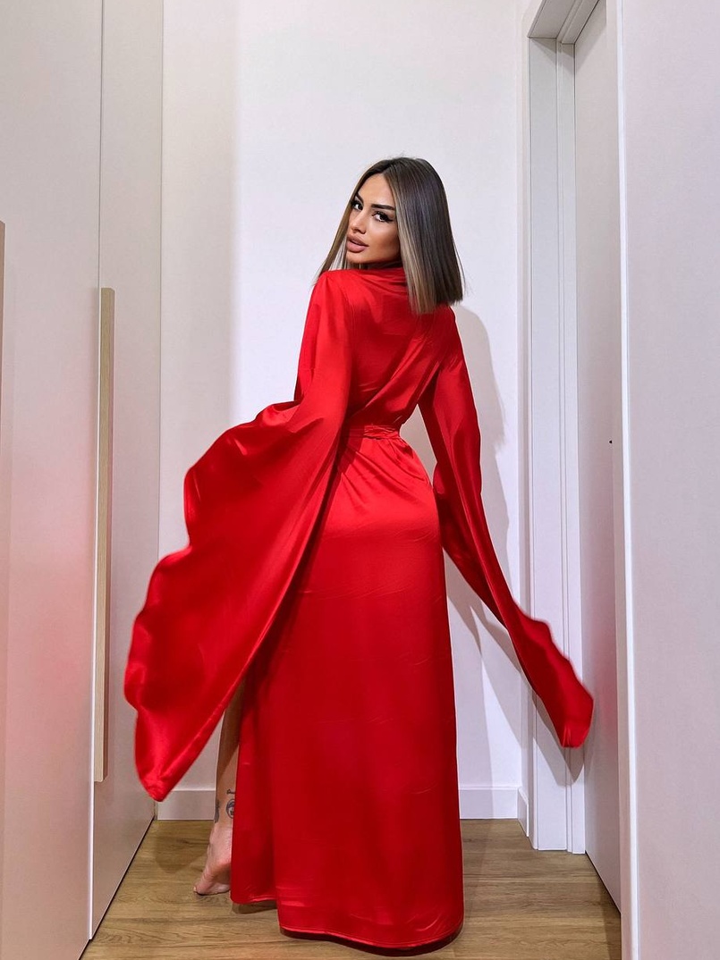 Шовковий халатик із розкльошеними рукавами | PUSHKA SHOP