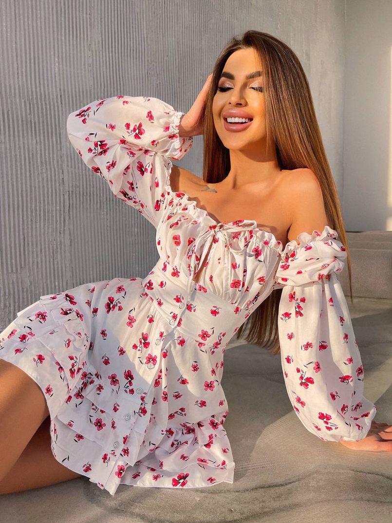 Сукня з воланами та шнурівкою  по спинці | PUSHKA SHOP