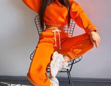 Базовий костюм на флісі з об'ємними капюшоном Базовий костюм на флісі з об'ємними капюшоном | PUSHKA SHOP