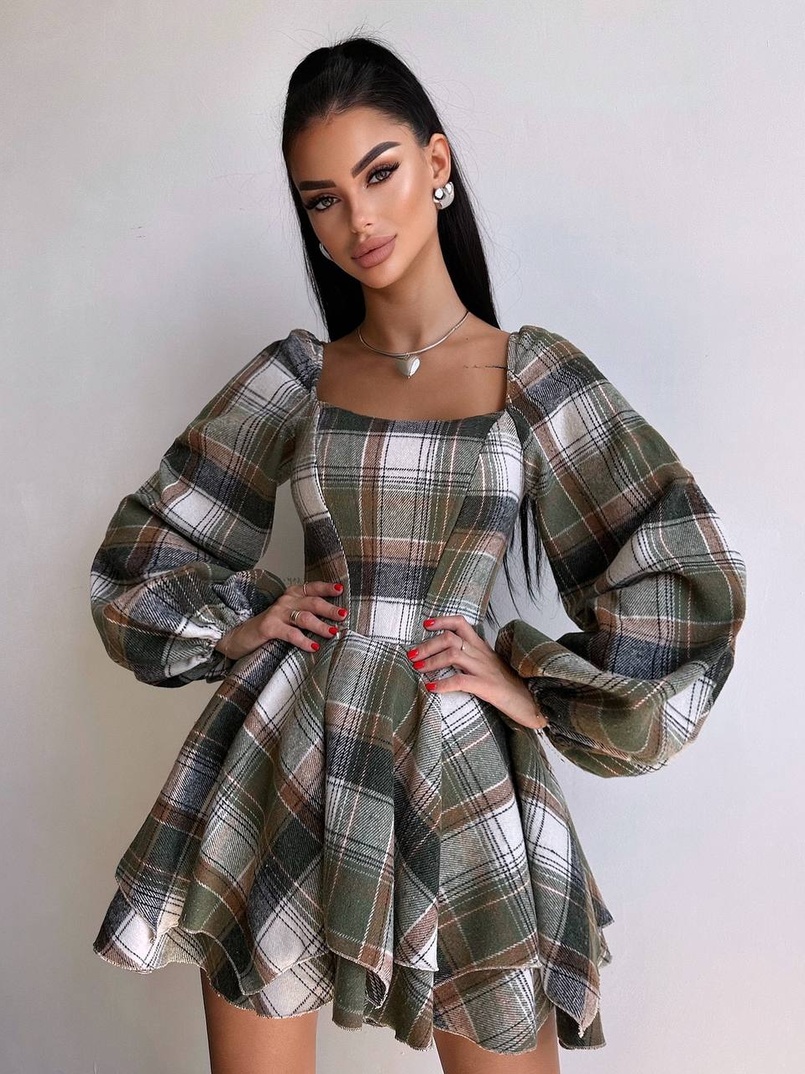 Корсетна сукня з подвійною спідницею та обʼємними рукавами у клітинку  | PUSHKA SHOP