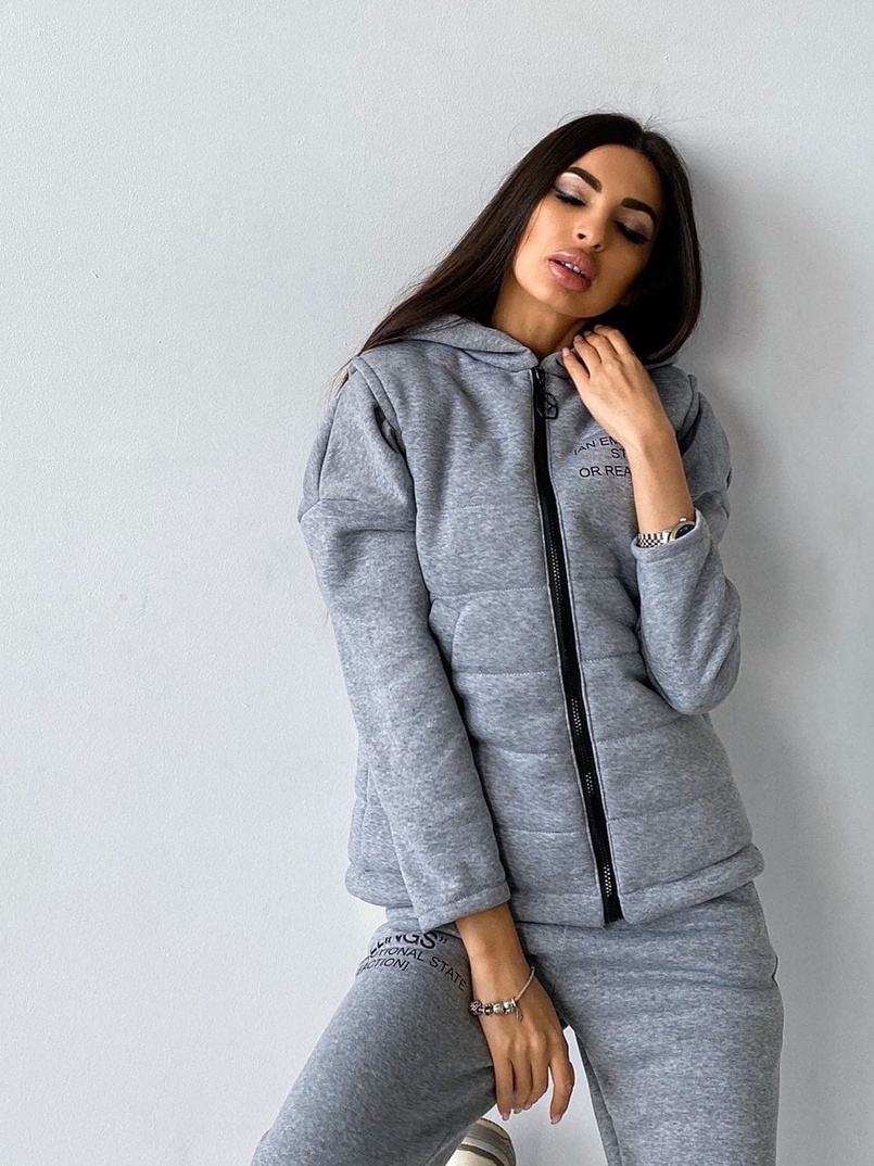 Меланжевый комплект тройка: Свитшот, джоггеры и желетка | PUSHKA SHOP