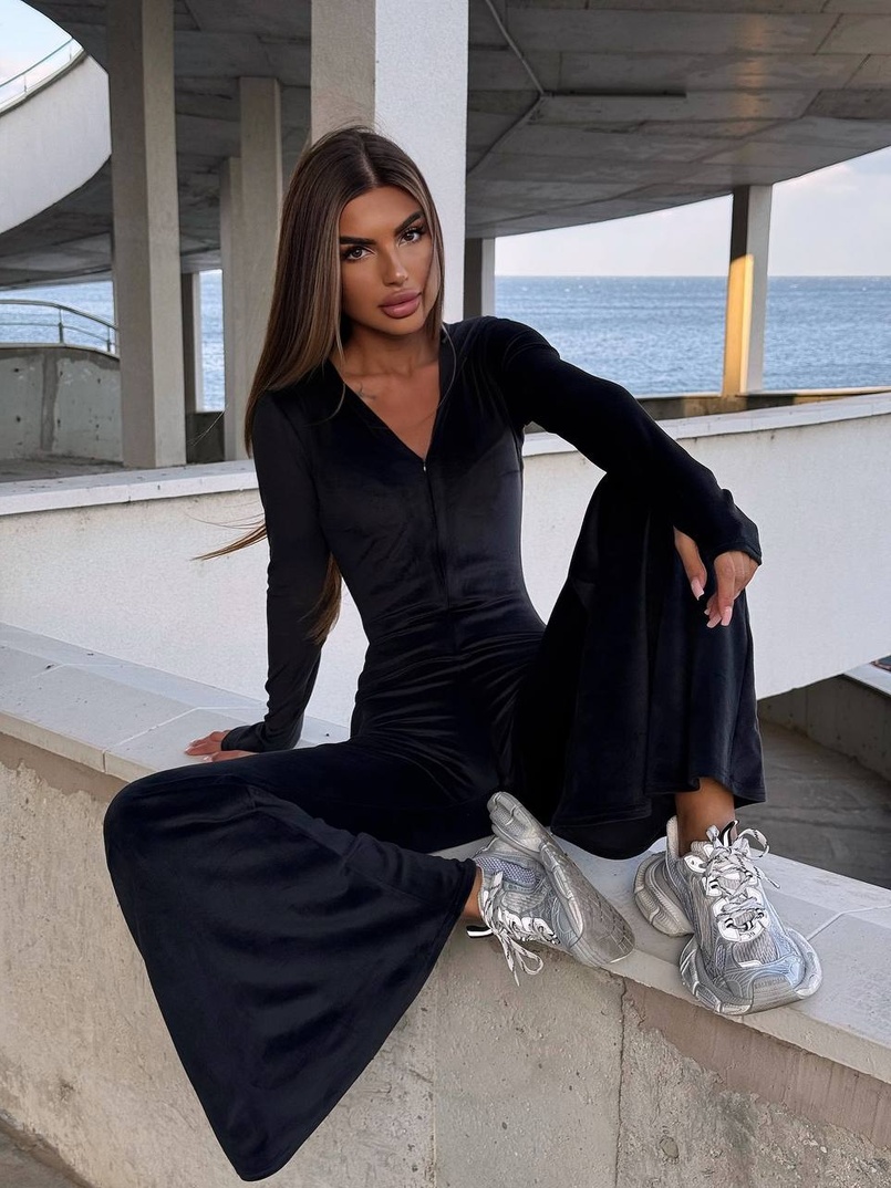 Велюровий комбінезон кльош | PUSHKA SHOP