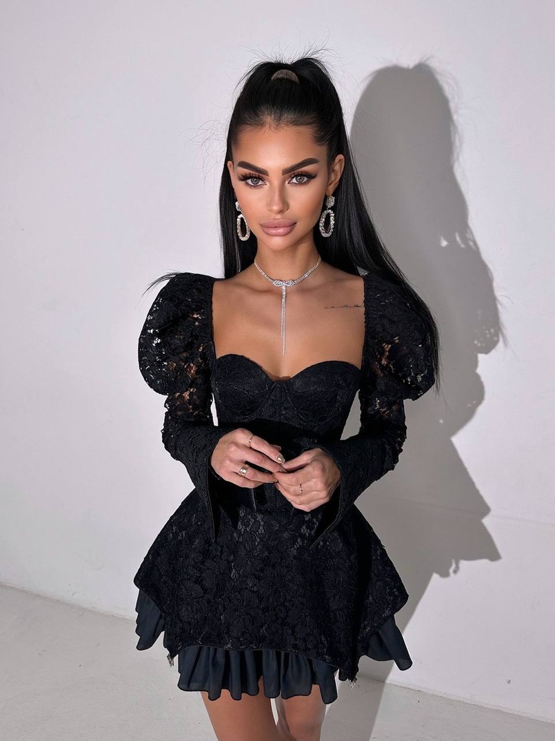 Мереживна сукня з чашечками  | PUSHKA SHOP