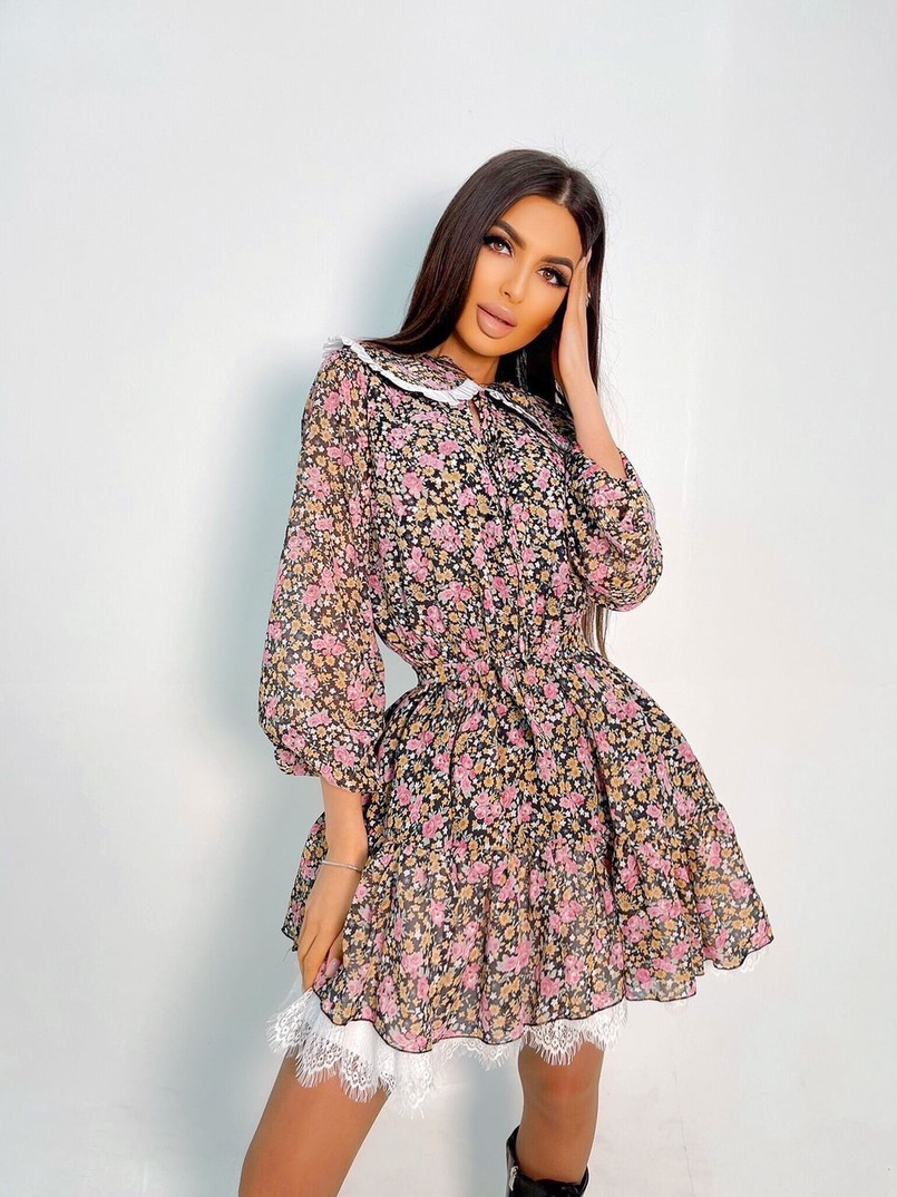 Шифоновое платье с воротничком и подъюбником, декорированным кружевом Шифоновое платье с воротничком и подъюбником, декорированным кружевом | PUSHKA SHOP