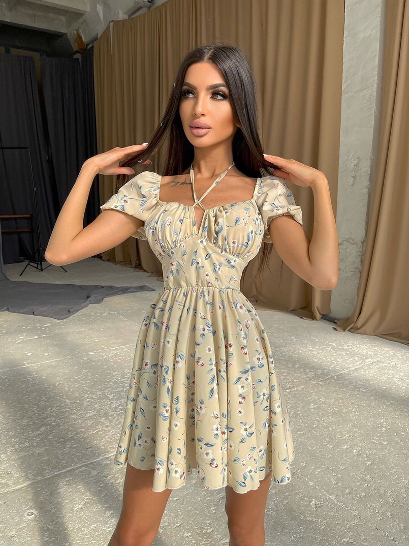 Летнее цветочное платье с завязками на груди Летнее цветочное платье с завязками на груди | PUSHKA SHOP
