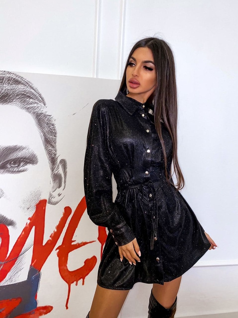 Блестящее платье-рубашка с открытой спинкой Блестящее платье-рубашка с открытой спинкой | PUSHKA SHOP