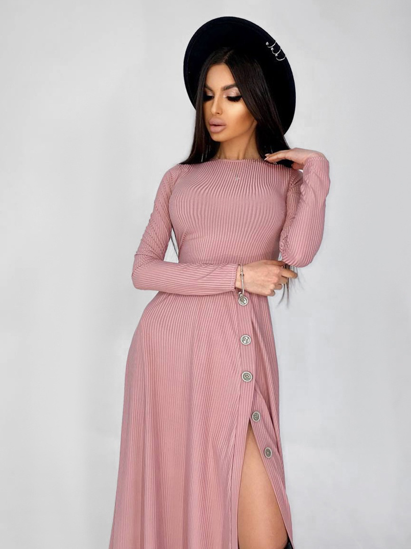 Трикотажное платье миди с разрезом Трикотажное платье миди с разрезом | PUSHKA SHOP