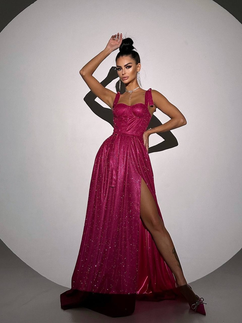 ✨Блискуча сукня максі з чашечками ✨ ✨Блискуча сукня максі з чашечками ✨ | PUSHKA SHOP