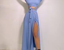 Трикотажный комплект: юбка миди с разрезом + топ с завязками на талии Трикотажный комплект: юбка миди с разрезом + топ с завязками на талии | PUSHKA SHOP