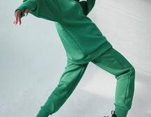 Тёплый комплект: худи + спортивные штаны Тёплый комплект: худи + спортивные штаны | PUSHKA SHOP