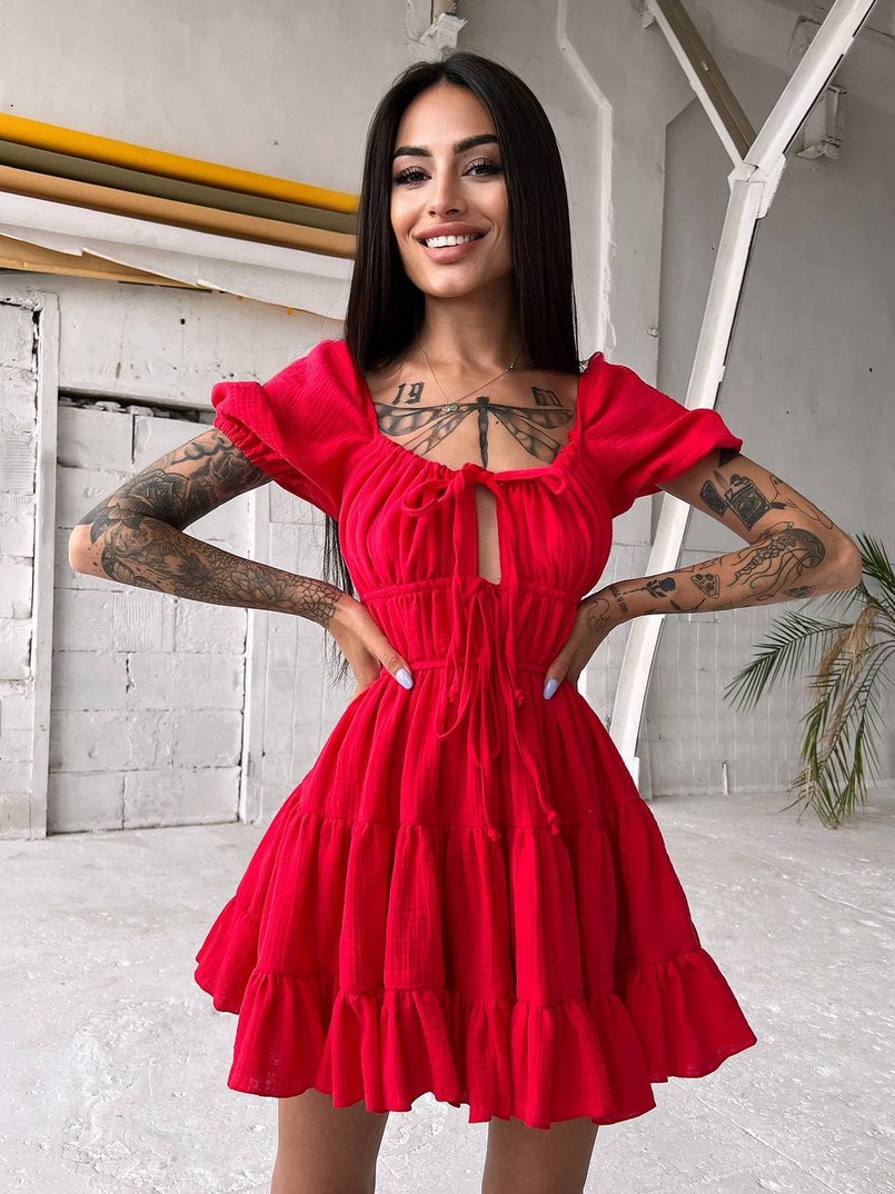 Муслиновое платье с оборками и завязками на груди Муслиновое платье с оборками и завязками на груди | PUSHKA SHOP