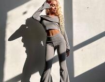 Трикотажний комплект: топ із хомутом + штани кльош | PUSHKA SHOP