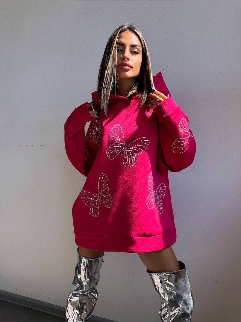 Трендове худі over size із сяючими стразами Трендове худі over size із сяючими стразами | PUSHKA SHOP