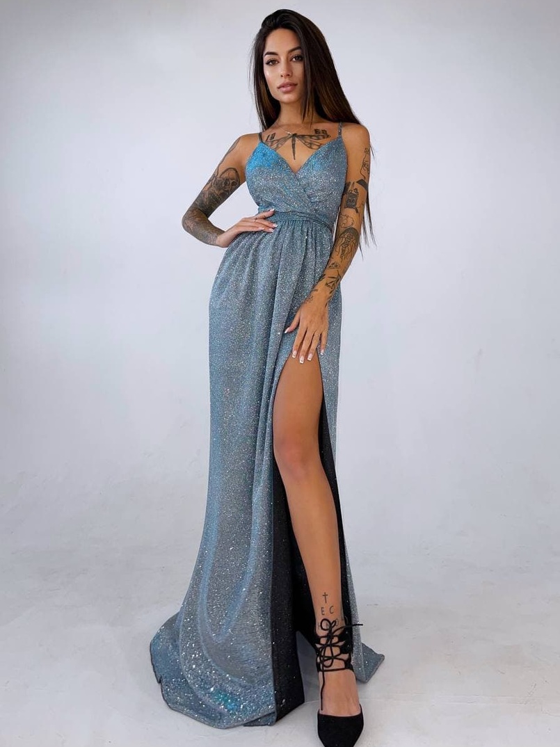 Блестящее платье-макси с разрезом Блестящее платье-макси с разрезом | PUSHKA SHOP