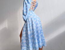 Цветочное платье-миди со шнуровкой на спинке и разрезом на ножке  Цветочное платье-миди со шнуровкой на спинке и разрезом на ножке  | PUSHKA SHOP