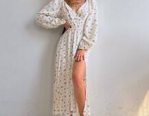 Квіткова сукня з розрізом на спідниці Квіткова сукня з розрізом на спідниці | PUSHKA SHOP