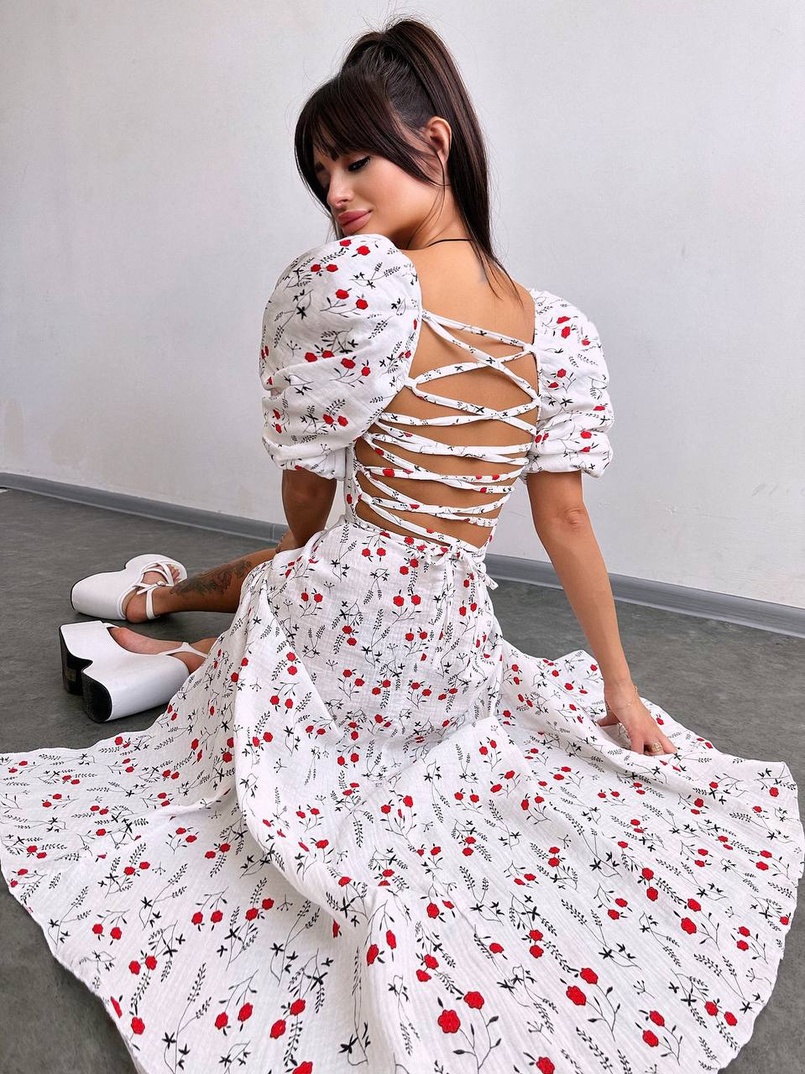 Сукня -міді зі шнурівкою на спинці та розрізом на ніжці з принтом | PUSHKA SHOP