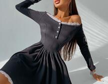 Трикотажное платье, декорированное кружевом Трикотажное платье, декорированное кружевом | PUSHKA SHOP