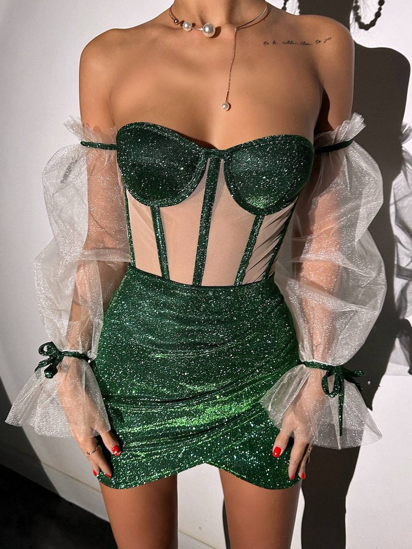 Сяючий комплект: корсет + спідниця Сяючий комплект: корсет + спідниця | PUSHKA SHOP