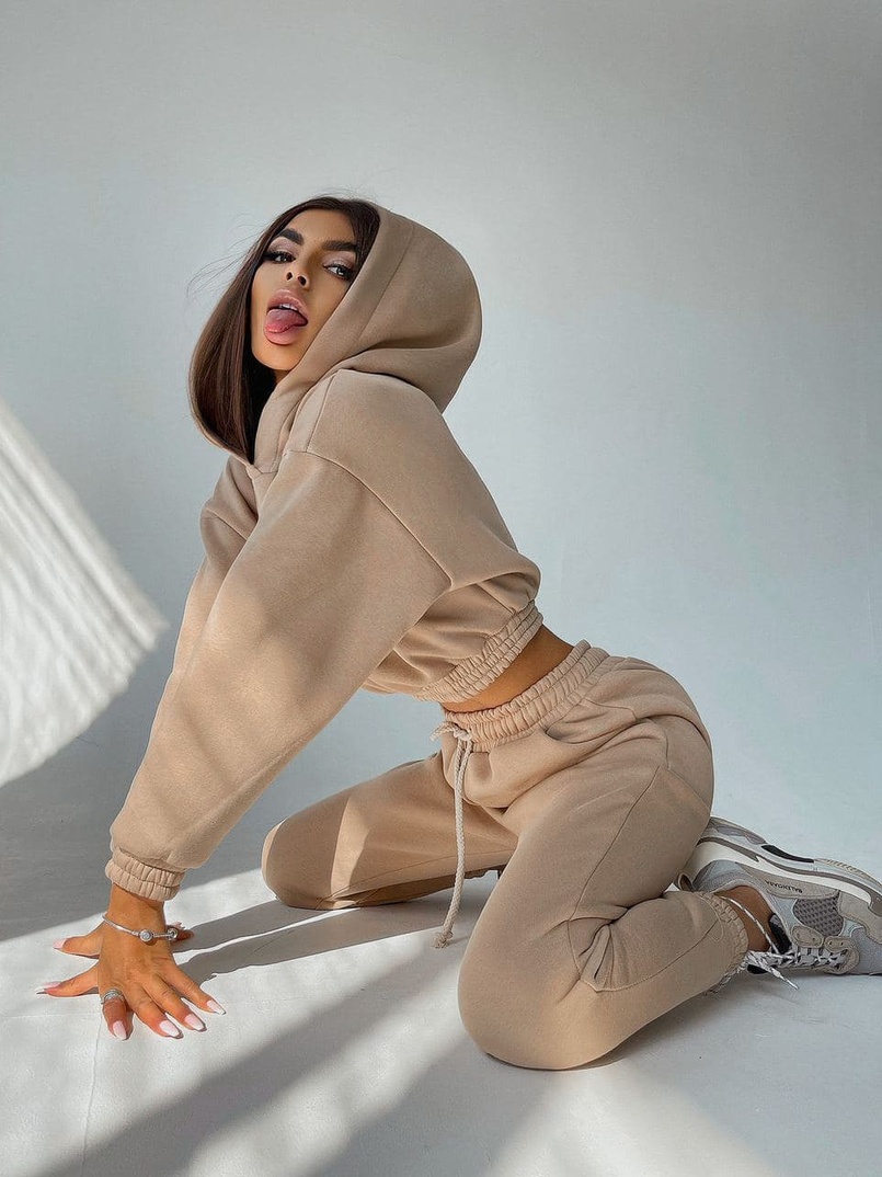 Тёплый базовый костюм на флисе с объемными капюшоном  Тёплый базовый костюм на флисе с объемными капюшоном  | PUSHKA SHOP