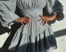 Блискуча сукня з воланами та шнурівкою на спинці | PUSHKA SHOP