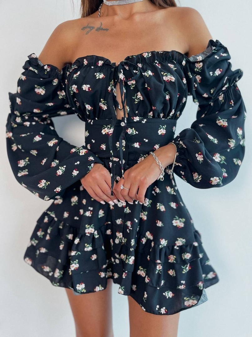 Сукня з квітковим принтом з воланами на ґудзиках Сукня з квітковим принтом з воланами на ґудзиках | PUSHKA SHOP